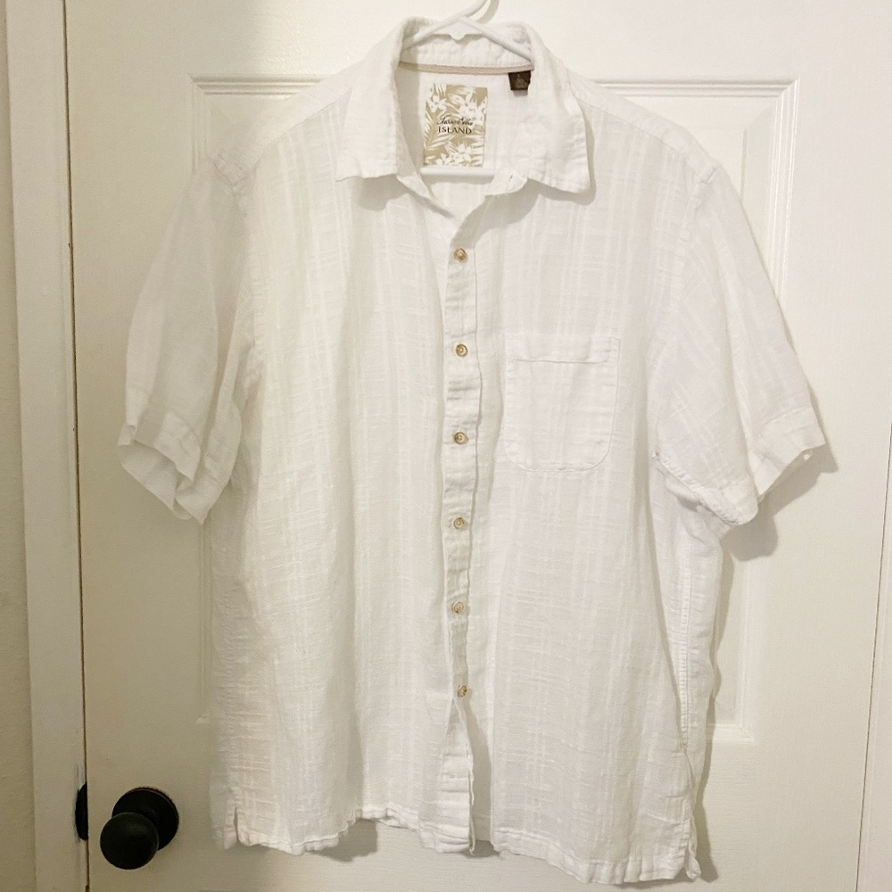 Tasso Elba size L Women’s White Island Shirt
